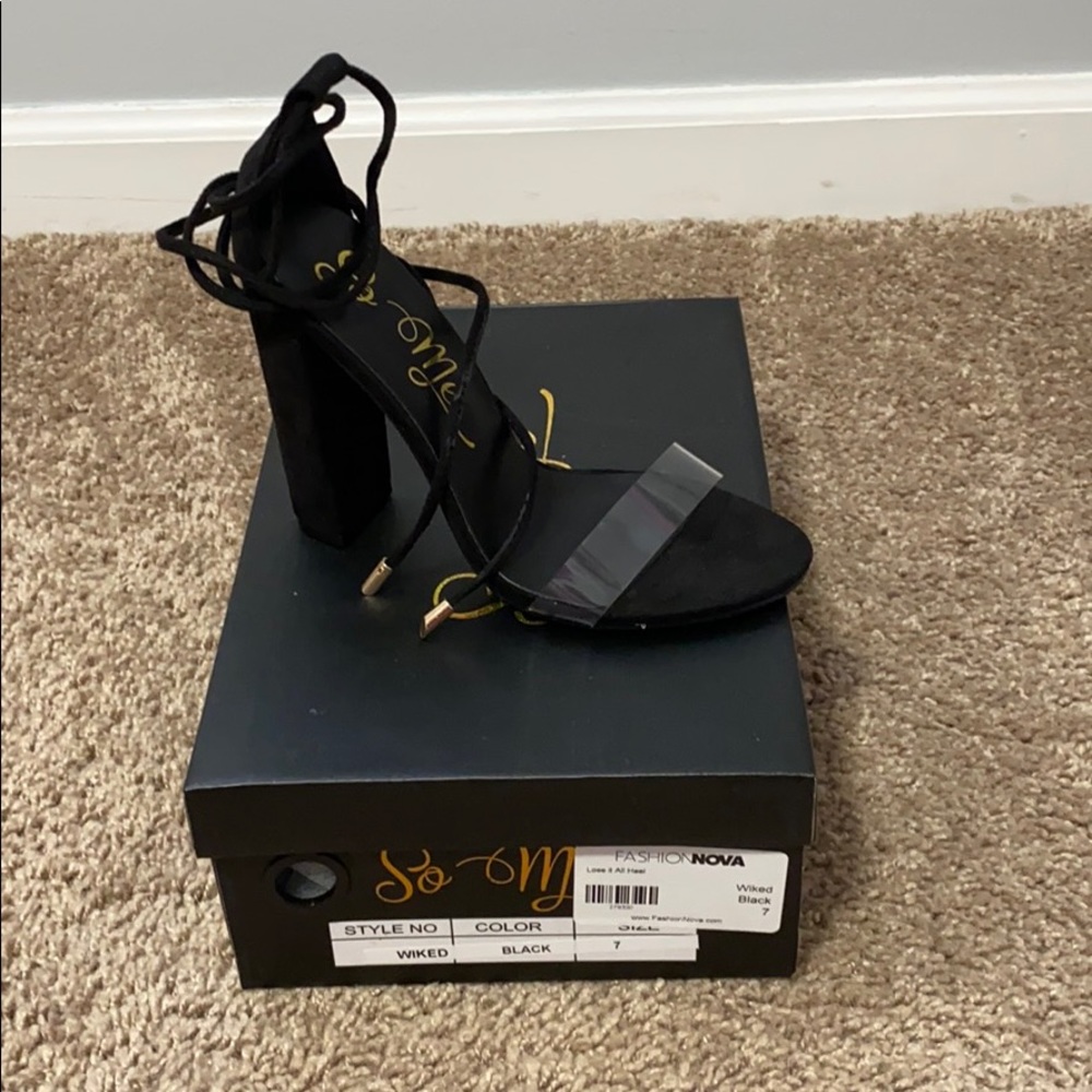 Black tie up heels
